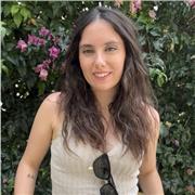 Profesora de asignaturas de primaria y eso